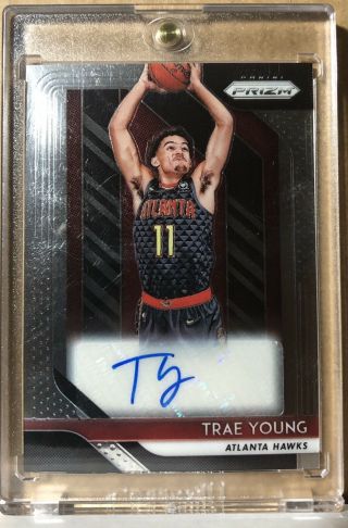 2018 - 19 Prizm Trae Young Rc Auto Hawks Card Rs - Tyg
