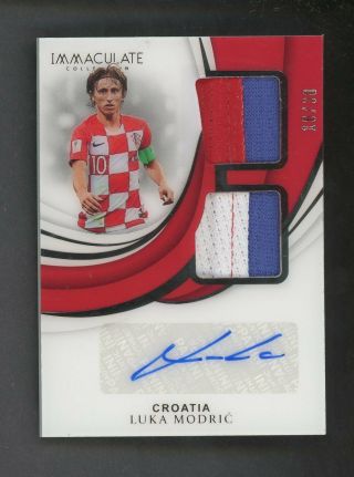 2018 - 19 Immaculate Soccer Luka Modric Croatia Dual Patch Auto 10/30 Jersey
