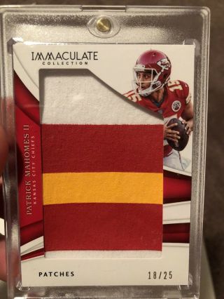 2018 Patrick Mahomes 18/25 Immaculate 3 Color Jumbo Patch Chiefs