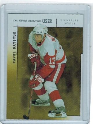 2003 - 04 Itg Signature Series Pavel Datsyuk 5 Gold /50 Detroit Red Wings