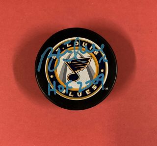Brett Hull Signed St.  Louis Blues Hockey Puck Arch Logo Nhl W/ & Inscription