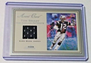2003 Fleer Showcase Avant Card Jersey Tom Brady /999 Patriots Michigan