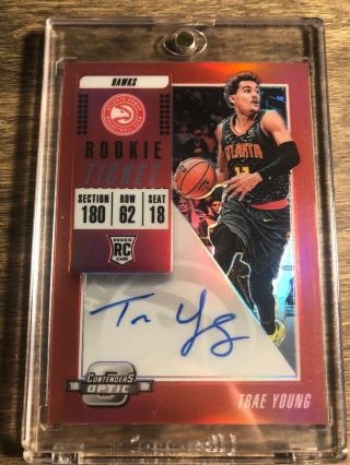 2018 - 19 Contenders Optic - Trae Young Red Auto /99