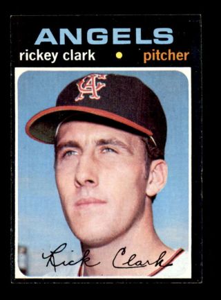 1971 Topps 697 Rickey Clark Sp Exmt/exmt,  X1524285