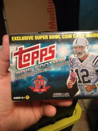 2015 Topps Football Blaster Box With Exclusive Bowl Coin 2