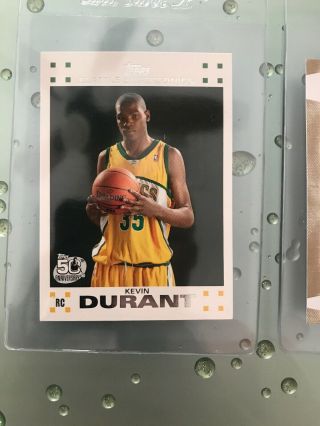 2007 - 08 Fleer Hot Prospects Notable Newcomers Kevin Durant ROY,  Topps RC (2) 3
