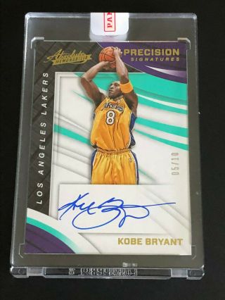 Kobe Bryant 2017 - 18 Absolute Memorabilia Precision Signatures Level 3 /10 Auto