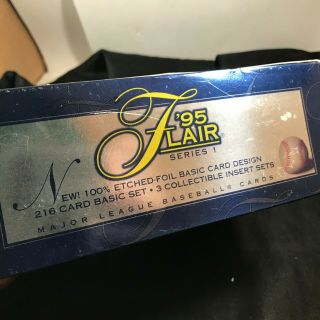 1995 FLAIR Baseball Cards Series One Box 3