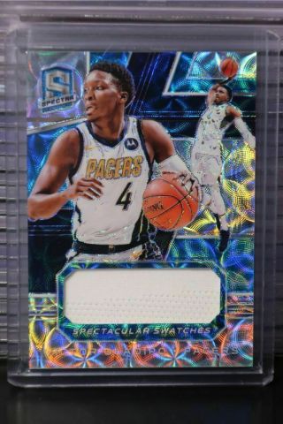 2018 - 19 Spectra Victor Oladipo Blue Spectacular Swatches Game Patch /49 Ccl