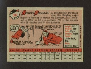 1958 Topps 307 Brooks Robinson - Baltimore Orioles HoF - CENTERED - 2