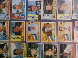 59 diff.  1960 Topps baseball cards EX - EX - MT numbers listed - no 200 ' s 3