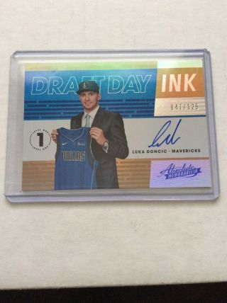 Luka Doncic 2018 - 19 Panini Absolute Draft Day Ink Rookie Auto Rc 47/125 Mavs.