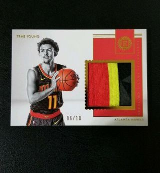 2018 - 19 Encased Basketball - Trae Young - Hawks Substantial Rookie Swatch 6/10