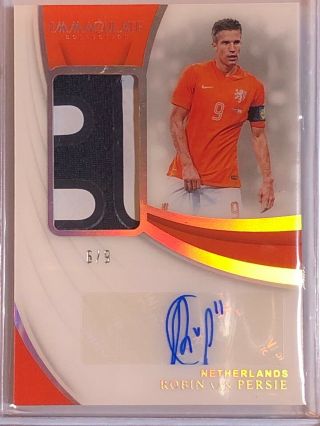 2018 - 19 Panini Immaculate Soccer Robin Van Persie Game Worn Name Patch Auto 6/9