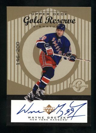 Wayne Gretzky 1998 - 99 Upper Deck Gold Reserve Signatures Auto 146/200