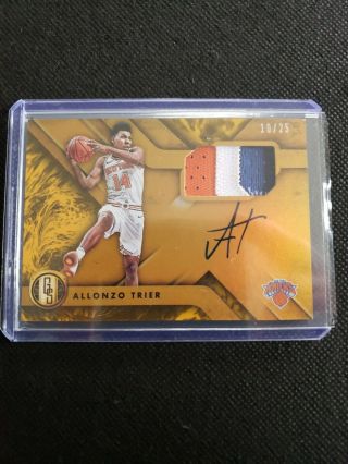 2018 - 19 Chronicles Allonzo Trier Gold Standard Rpa /25 Knicks 3 - Color 