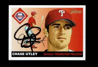 Chase Utley 2004 Topps Heritage Autographed Signed Auto Baseball Card 19 Phillie