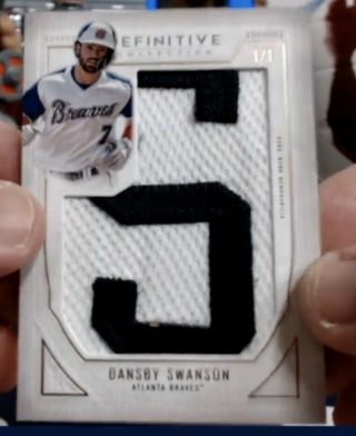2019 Topps Definitive Dansby Swanson Letter Patch S 1/1