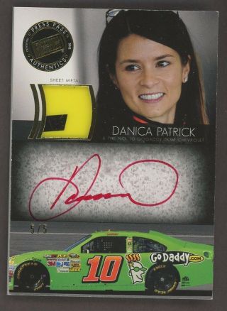 2012 Press Pass Nascar Racing Danica Patrick Red Ink Auto Patch 5/5