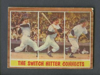 1962 Topps 318 The Switch Hitter Connects Mickey Mantle Hof