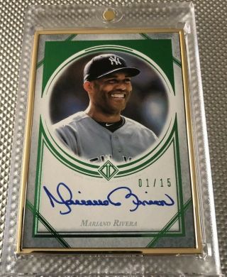 2018 Topps Transcendent Mariano Rivera Gold Framed On Card Auto 1/15 - Green