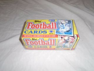 And Topps 1988 Football Card Set