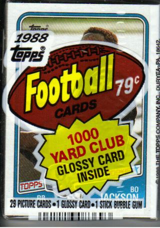 1988 Topps 28 Cello Football Pack With Rookie Card Of Bo Jackson On Top Of Pack
