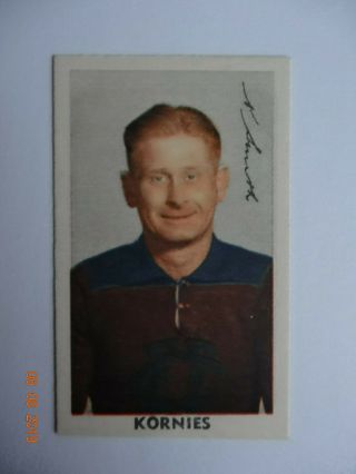 Norm Smith - (fitzroy) - 1950 Kornies Card (no.  9) -