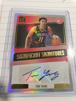 2018 - 19 Donruss Optic Significant Signatures Rookie Auto Trae Young