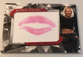 2017 Wwe Women’s Division Renee Young Kiss Card Rare 53/68