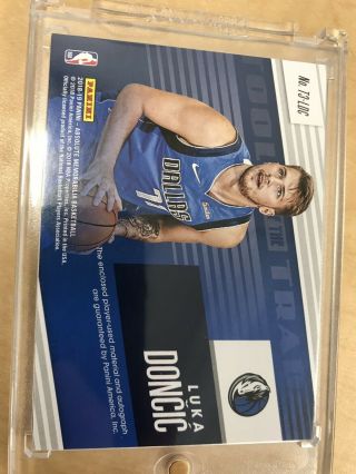 2018 - 19 Absolute Memorabilia Luka Doncic Auto Rookie Tools Of The Trade RC /149 3