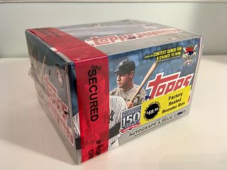 2019 Topps Baseball Series 1 Booster Box - 24 Packs - 16 Cards Per Pack