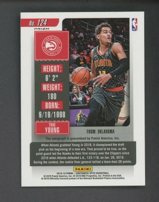 2018 - 19 Contenders Optic Rookie Ticket Trae Young Hawks RC AUTO 2