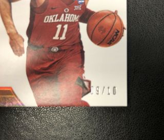 9/10 Auto Trae Young Flawless Gold RC Hard Signed Rookie Team Slogans OU Sooners 2