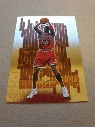 1999 - 00 Upper Deck Mvp Michael Jordan Dynamics.  Chicago Bulls