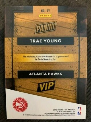 TRAE YOUNG - Cracked Ice Holo Large Patch SSP 21/25 - 2019 Panini National VIP 2