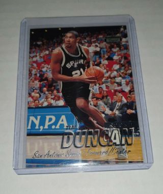 Tim Duncan 1997 - 98 Fleer Crystal Rookie Card Rc 201 Spurs