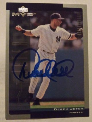 2001 Signed Upper Deck Mvp York Yankees Derek Jeter.  No
