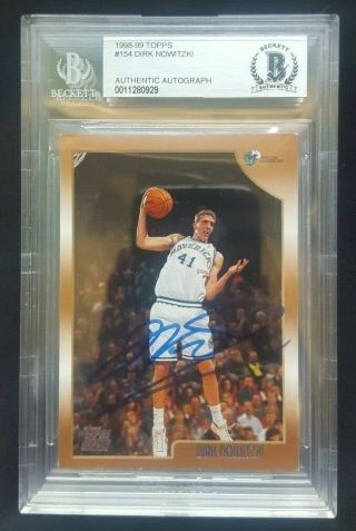 Dirk Nowitzki Signed 1998 - 99 Topps Rc Card Slabbed Beckett Rookie Auto