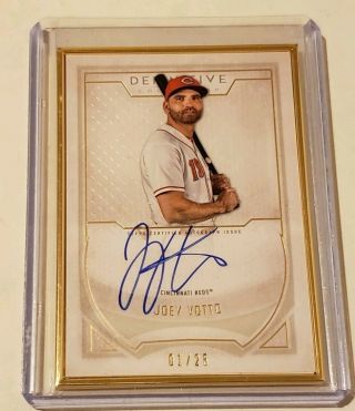2019 Topps Definitive Joey Votto Gold Frame Auto 01/25 Reds