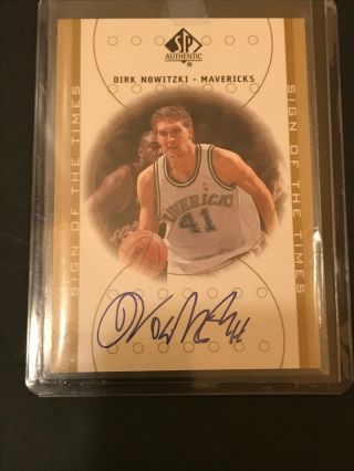 Dirk Nowitzki 2000 - 01 Sp Authentic Sign Of The Times Auto