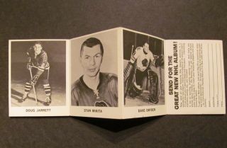 1965 - 66 COCA - COLA Chicago Blackhawks 18 Cards Set Attached ESPOSITO RC,  HULL. 7