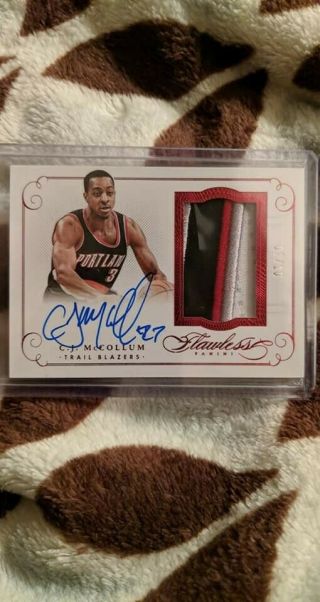 2014 - 15 C.  J.  Mccollum Panini Flawless 4 - Color Patch On - Card Auto /15