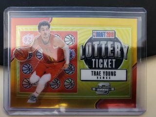 2018 - 19 Contenders Optic Trae Young Rc Gold Refractor 6/10 Lottery Ticket