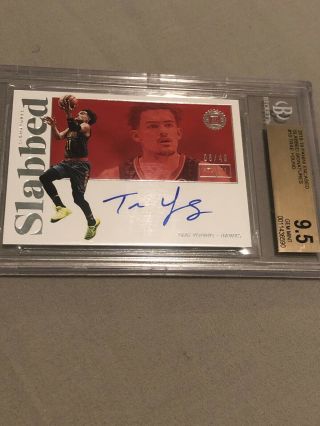 19 Panini Encased Trae Young Rc Autograph Slabbed Signatures Auto /49 Bgs 9.  5