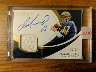 2018 Immaculate Dan Marino Game Patch Auto 02/25 Pitt Dolphins