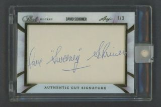 2017 - 18 Leaf Pearl Hockey David Schriner Cut Signature Auto 1/3