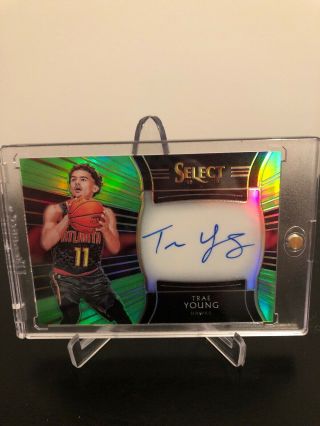 2018 - 19 Select Green Trae Young Hawks Rc Rookie Auto 21/99