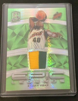 2018 - 19 Spectra Shawn Kemp Neon Green Epic Legends Game Patch 18/25