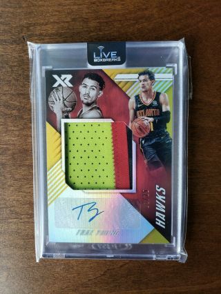 2018 - 19 Chronicles Trae Young Xr Gold Rpa 3/25